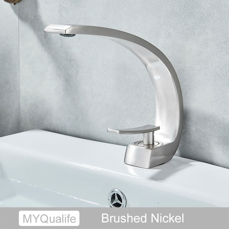 MYQualife Single-Handle Deck Mounted Basin Faucet Hot Cold Water