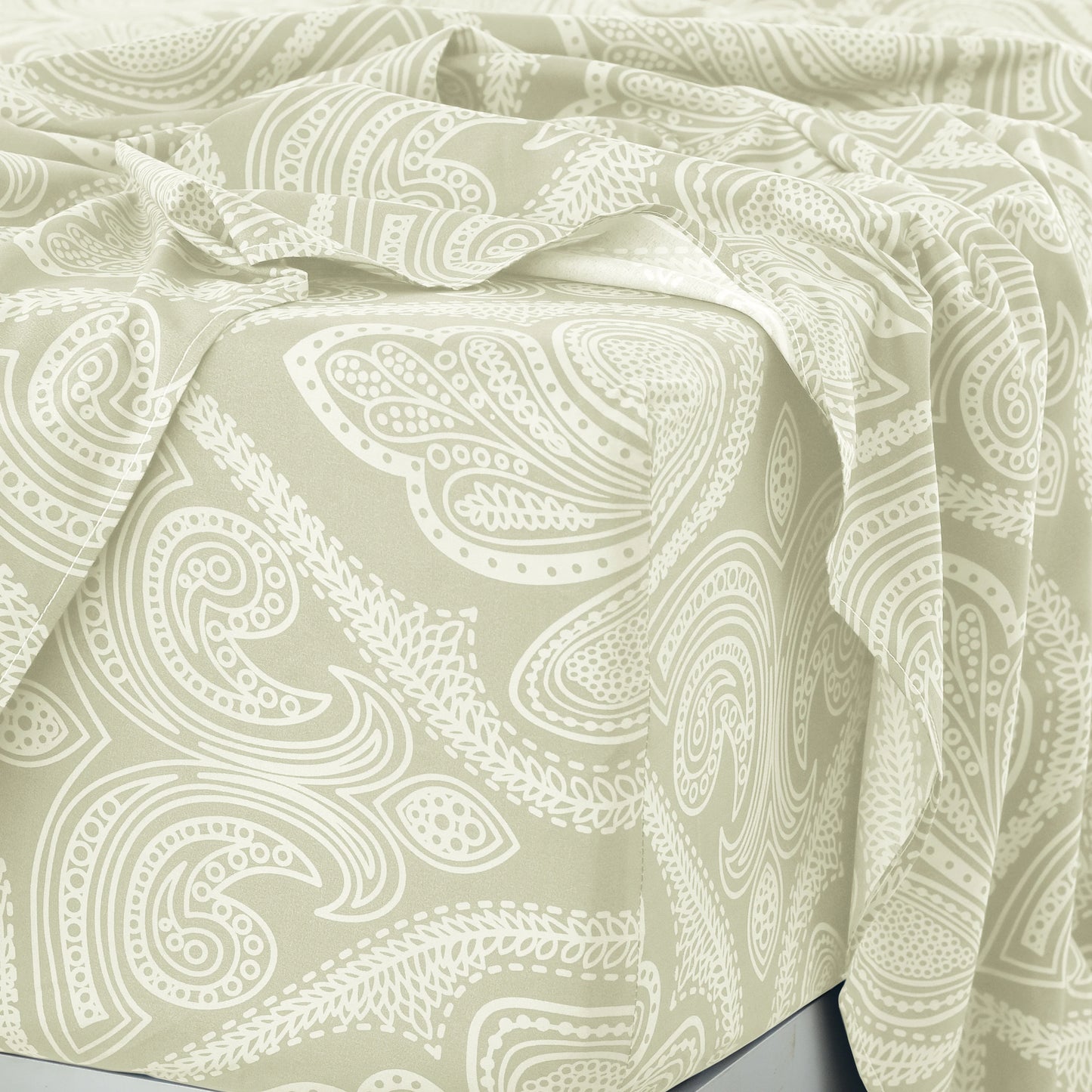 LDC Lux Decor Collection Paisley Microfiber Bed Sheet Set