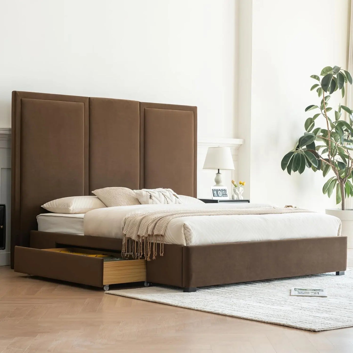 Linen Upholstered Platform Bed Frame With Storage And Headboard