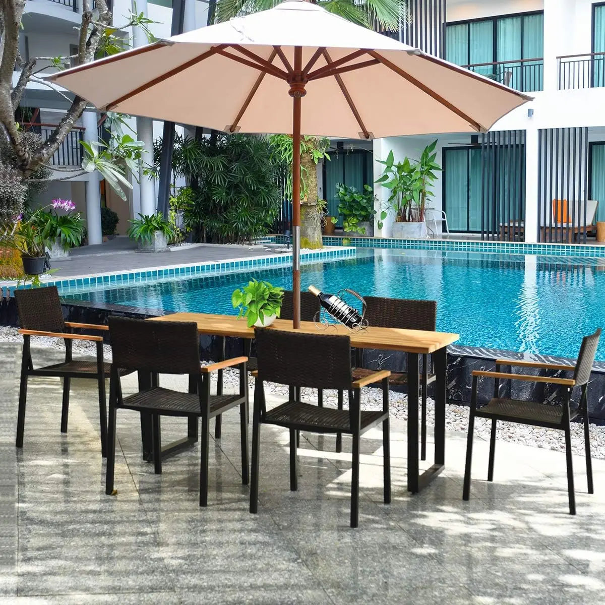 Outdoor Dining Set With Acacia Wood Table And Rattan Chairs
